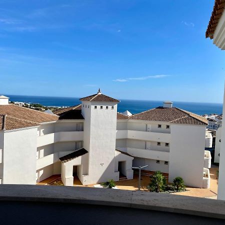 מנילבה Hill Sea View Apartment מראה חיצוני תמונה